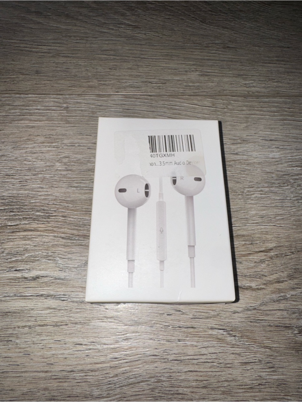 NWT Apple Headphones Wired Type C